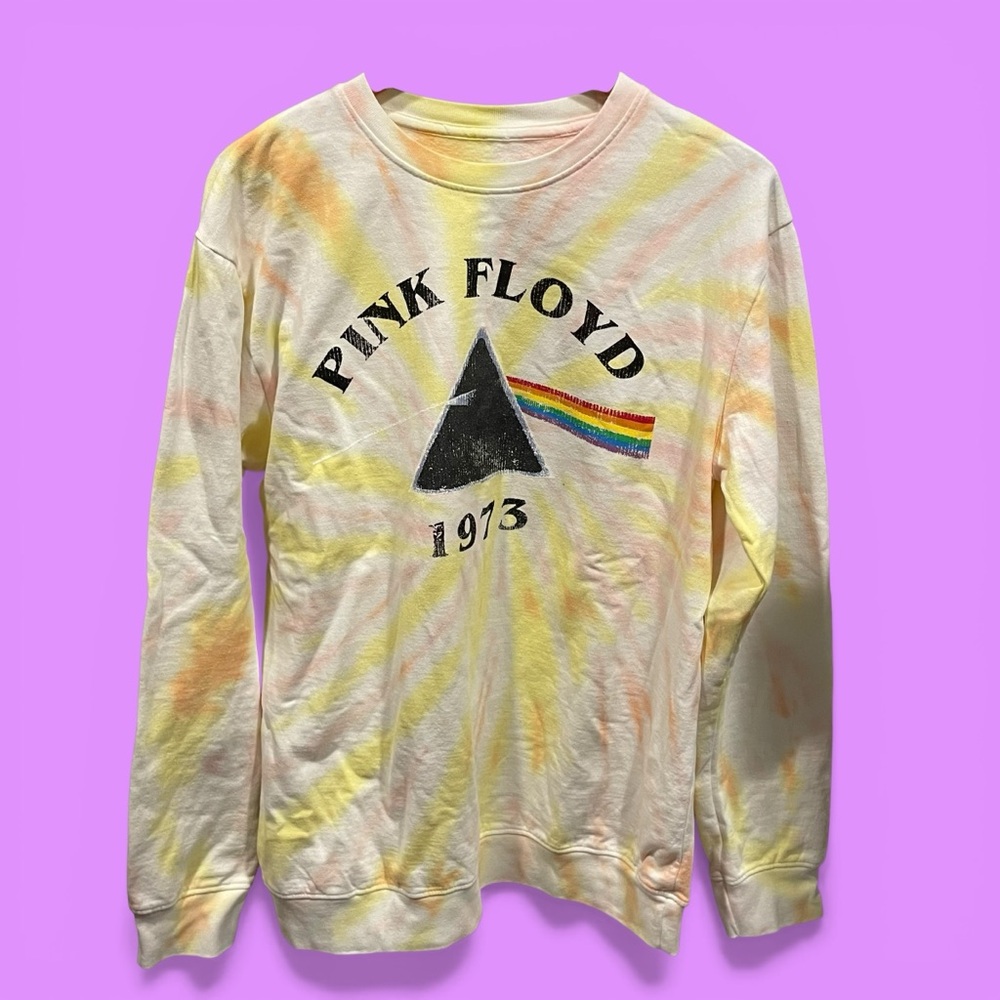 Cute oversized Pink Floyd tie dye sweatshirt festival music warm fuzzy NWOT